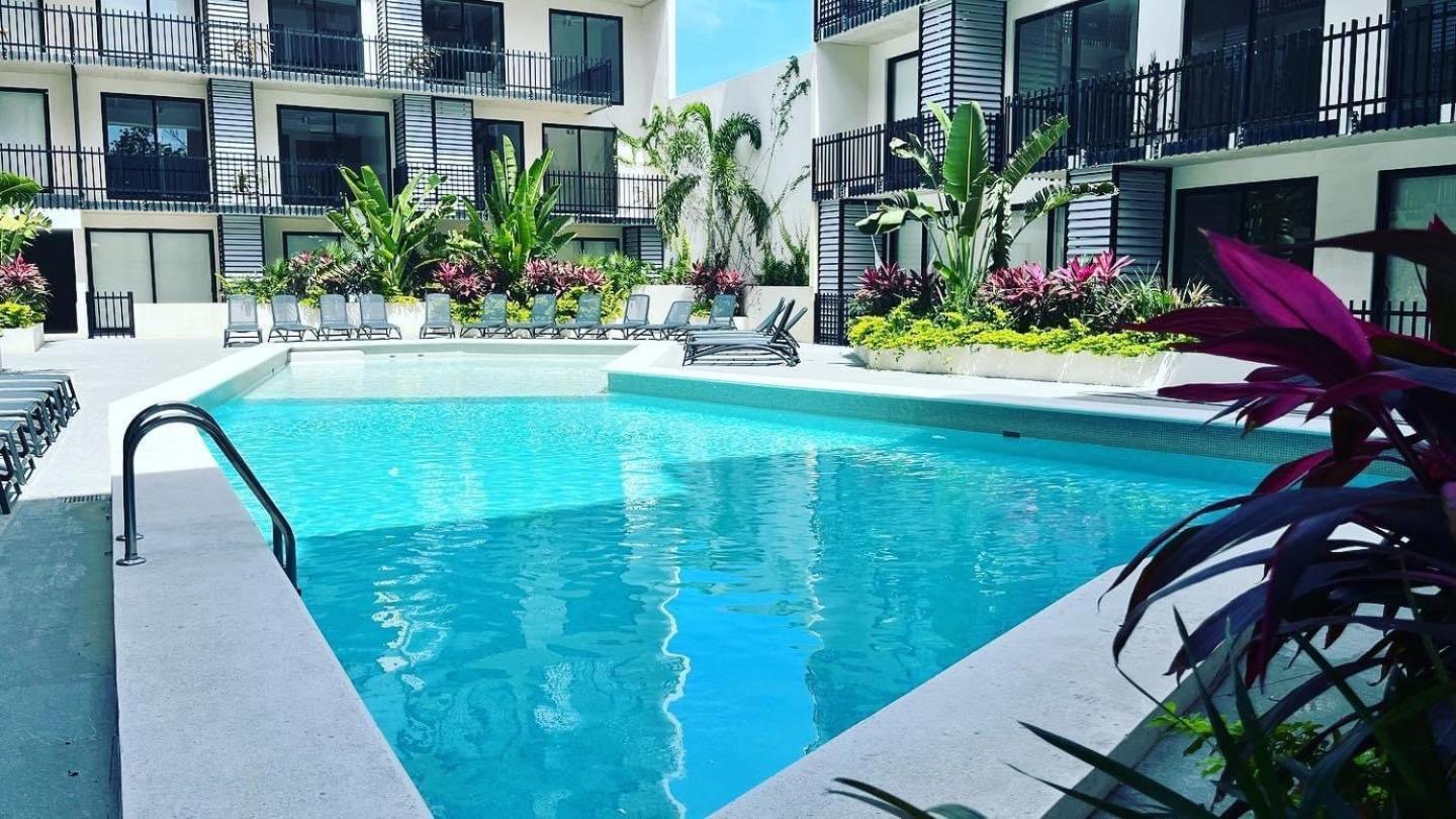 Urban Towers Playa Del Carmen Apartment Luaran gambar